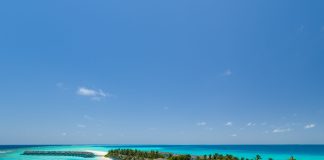 Водные развлечения на курорте Kuramathi Maldives